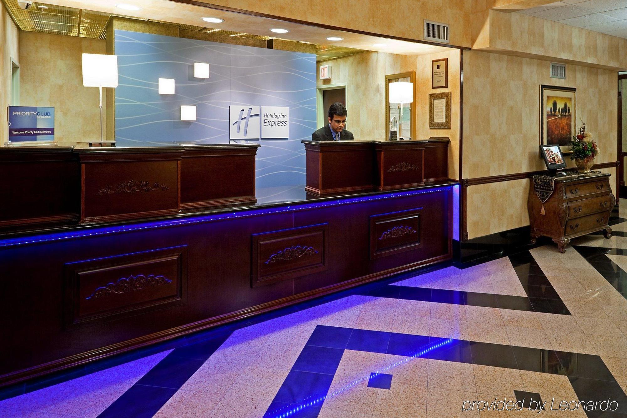 Fairfield Inn & Suites By Marriott Bridgewater Branchburg/Somerville Exterior photo